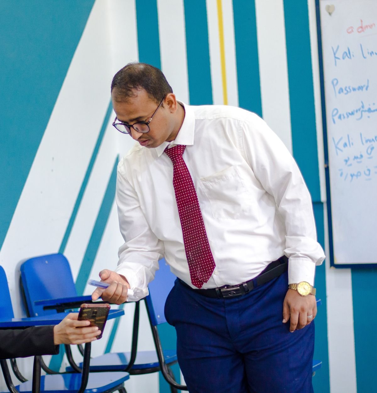 ريادة الأعمال للشباب: ابدأ صغيراً وفكّر كبيراً